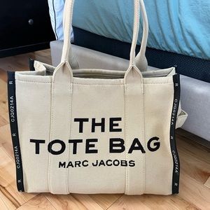 Large size Marc Jacobs The Tote Bag